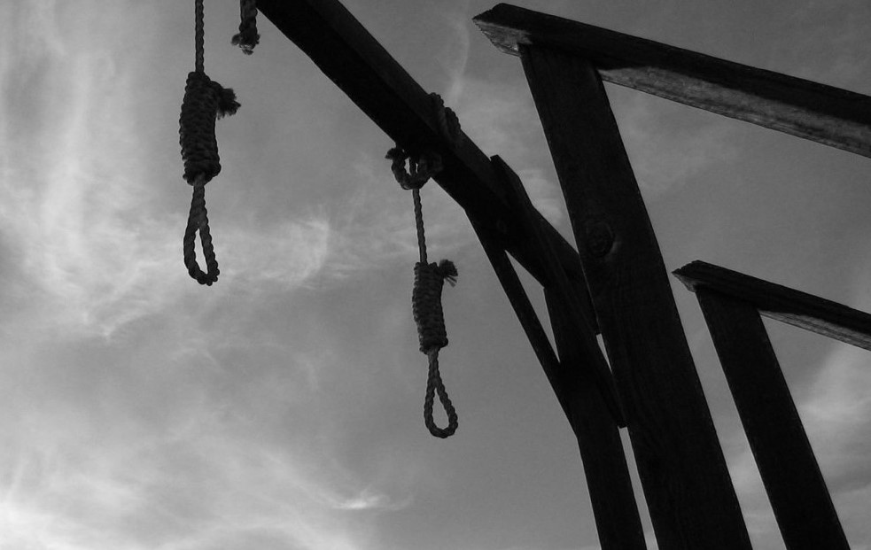 تایید حکم اعدام دو زندانی عقیدتی به اتهام توهین به مقدسات و سب‌النبی در دیوان عالی کشور